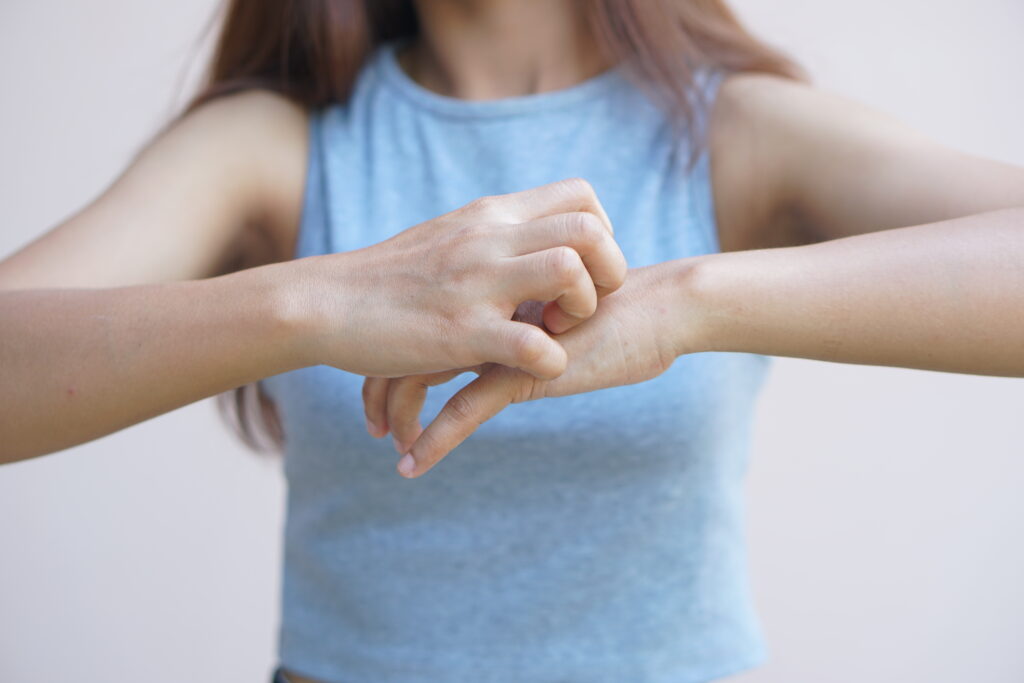 【厳選】アトピーに効くおすすめオイルを解説